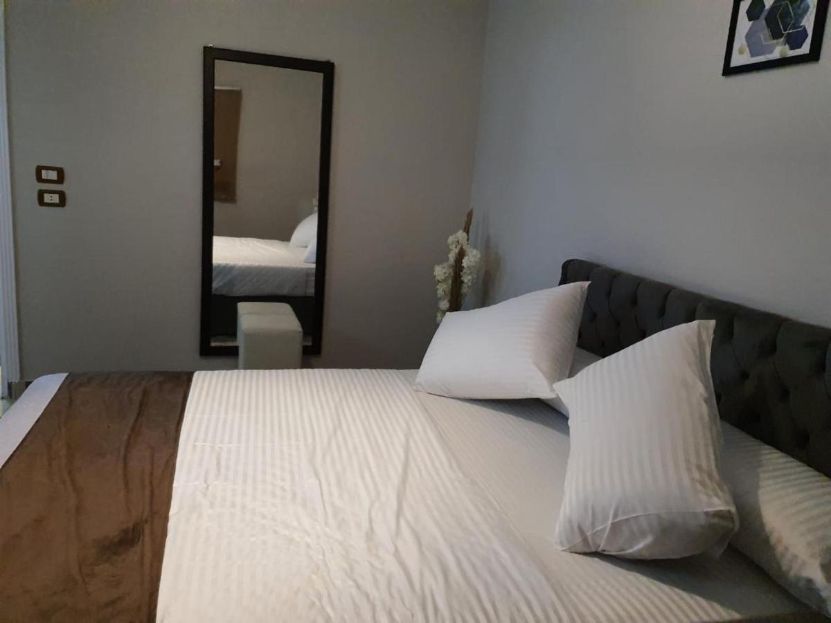 Youvala Serviced Apartment Giza Buitenkant foto